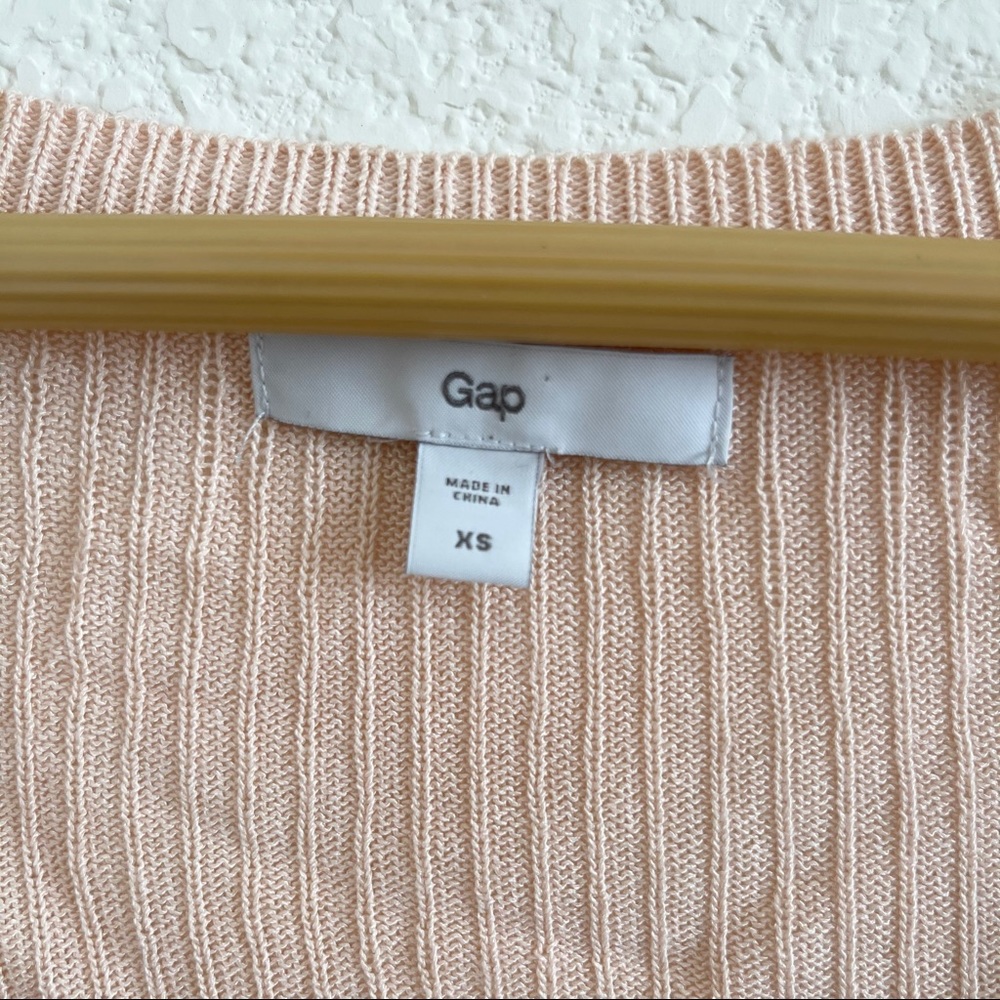 Adorable light pink deep v button up cardigan - Picture 6 of 6
